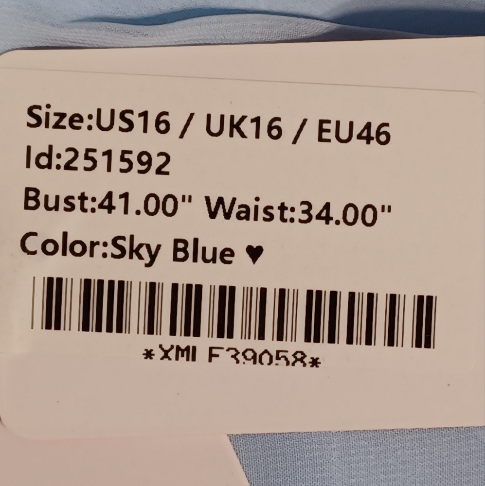 Elegant Blue Maxi Dress - Picture 14 of 16